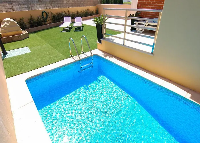 Βίλα V4, Jardins Branqueira3 Near Beach, Αλμπουφέιρα