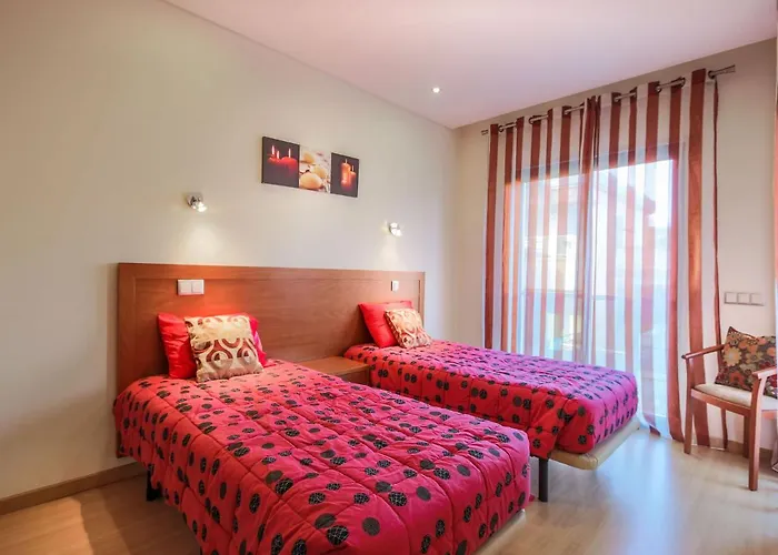 Βίλα V4, Jardins Branqueira3 Near Beach, Αλμπουφέιρα