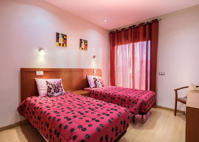 Βίλα V4, Jardins Branqueira3 Near Beach,